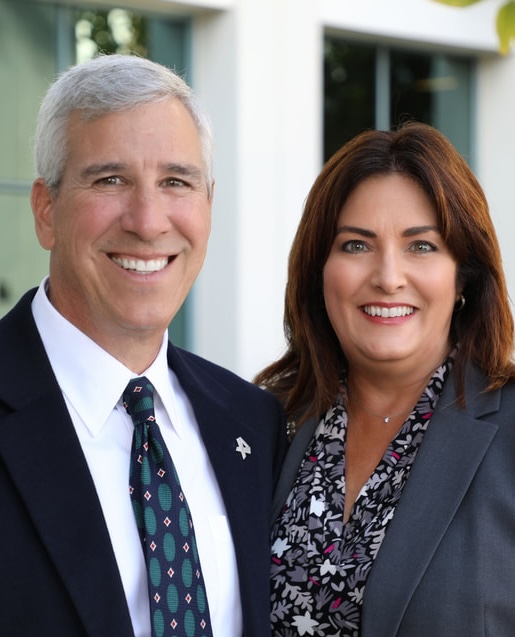 Dan & Janette Peterka Headshot